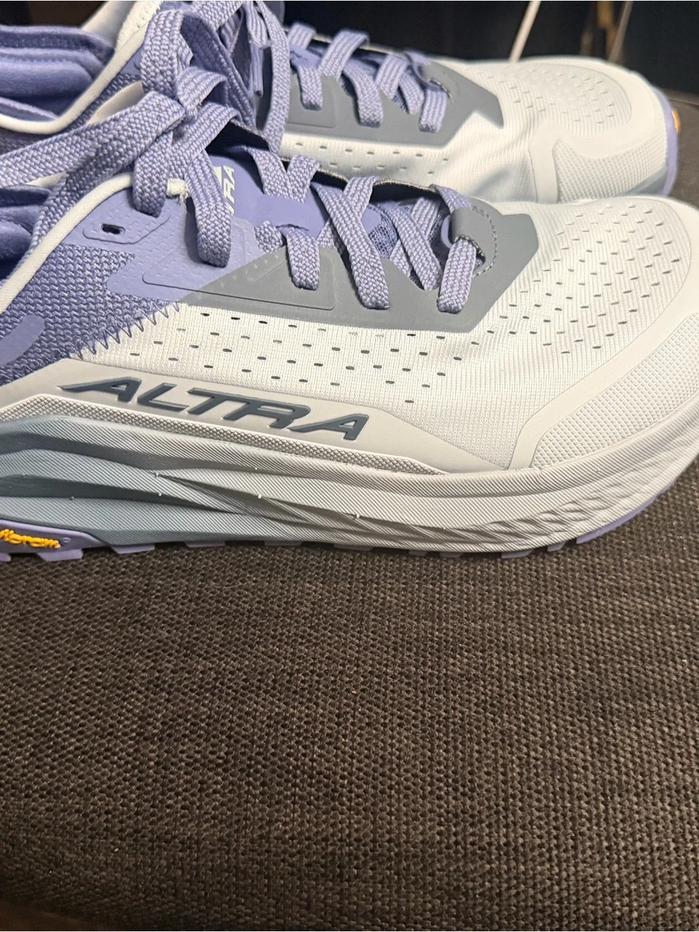 Altra Women's Olympus 6